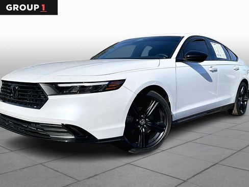 Used 2024 Honda Accord Sport image 1