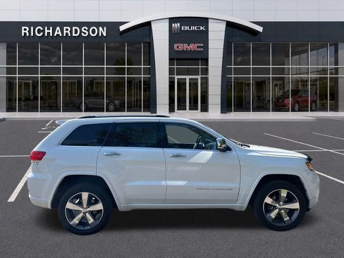 Used 2015 Jeep Grand Cherokee Overland AWD/4WD image 6