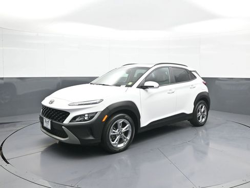 Used 2023 Hyundai Kona SEL w/ Convenience Package AWD/4WD image 1