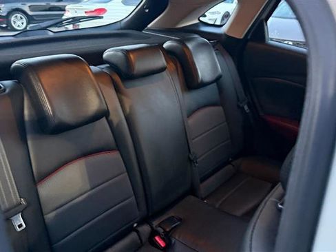 Used 2018 MAZDA CX-3 Touring w/ Preferred Equipment Package image 12