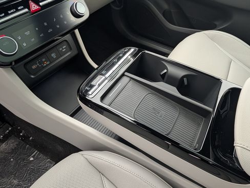 New 2026 Hyundai Tucson Limited image 14