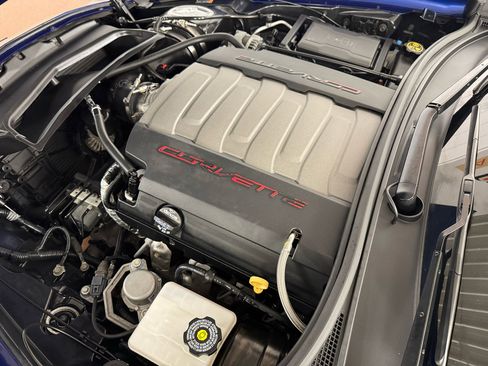 Used 2018 Chevrolet Corvette Stingray Coupe w/ 2LT Preferred Equipment Group image 9