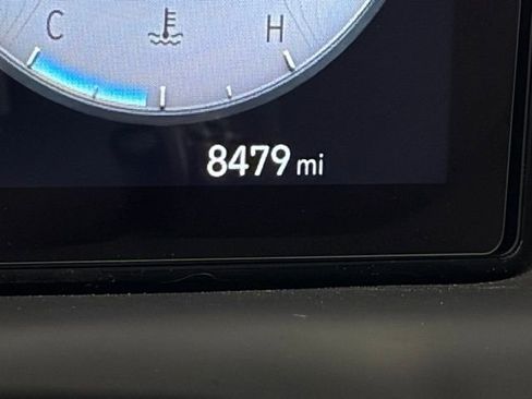 Used 2024 Hyundai Tucson Limited image 16