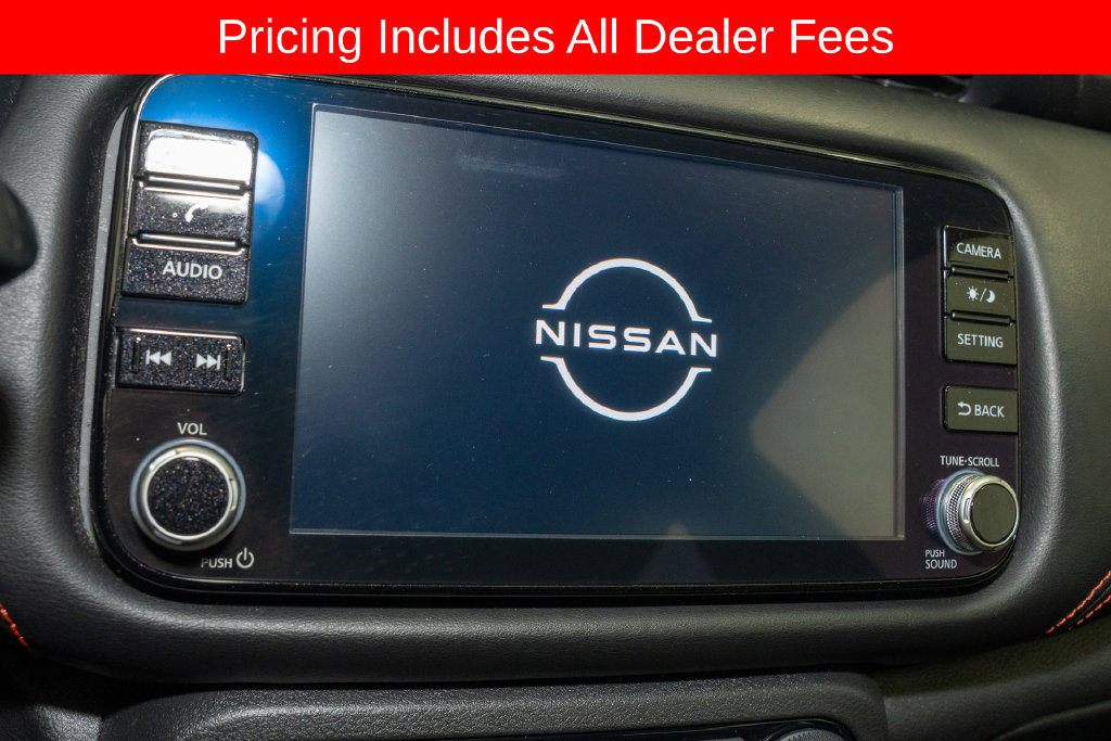 Used 2022 Nissan Kicks SR w/ Premium Package FWD image 12