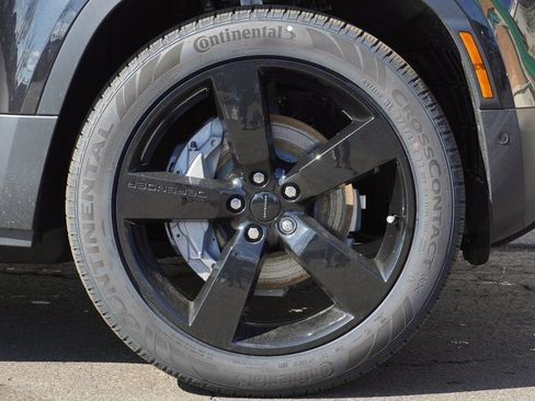 Used 2026 Land Rover Defender 130 S AWD/4WD image 8