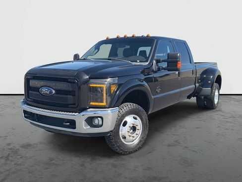Used 2016 Ford F350 Lariat w/ Lariat Interior Package image 1