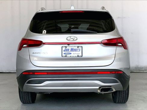 Used 2023 Hyundai Santa Fe SEL image 3