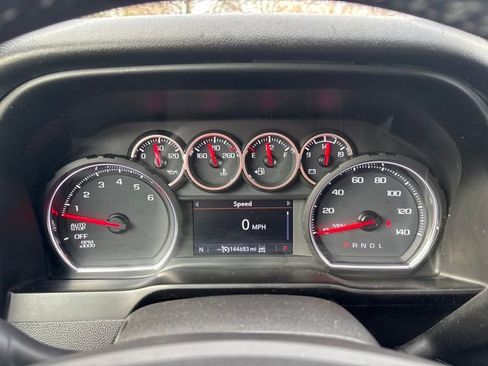 Used 2020 Chevrolet Silverado 1500 LT Trail Boss image 17