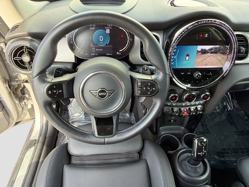 Used 2024 MINI Cooper S FWD image 16