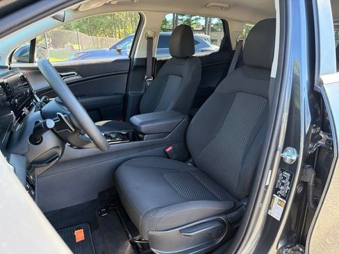 Certified 2024 Kia Sportage LX AWD/4WD image 18