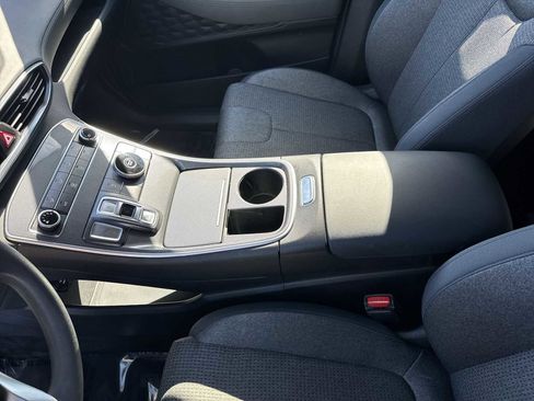 Used 2023 Hyundai Santa Fe SE image 21