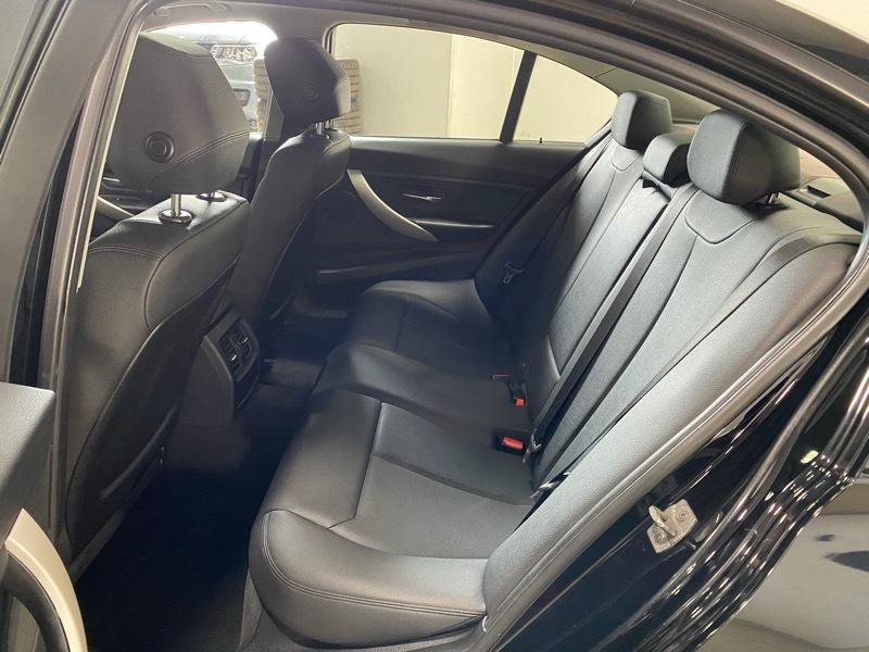 Used 2015 BMW 320i xDrive Sedan AWD/4WD image 19