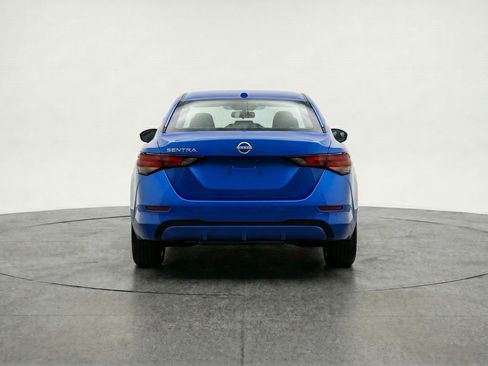 Used 2025 Nissan Sentra SV FWD image 7