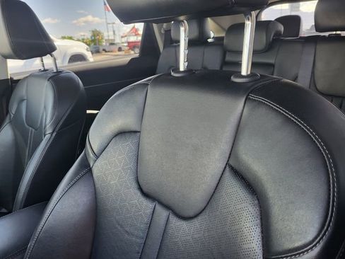 Used 2022 Kia Sorento S AWD/4WD image 22