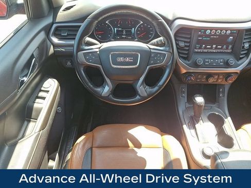 Used 2019 GMC Acadia SLT AWD/4WD image 3