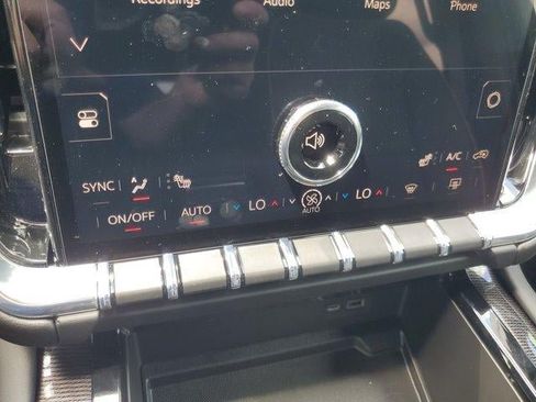 New 2026 GMC Yukon Elevation AWD/4WD image 29