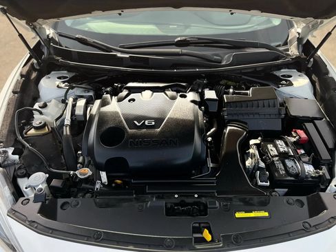 Used 2016 Nissan Maxima SR FWD image 20