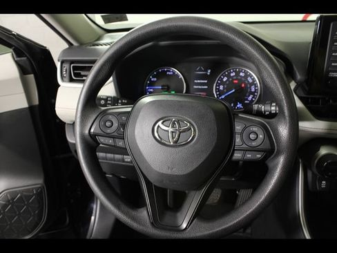 Used 2020 Toyota RAV4 XLE w/ Convenience Package AWD/4WD image 22