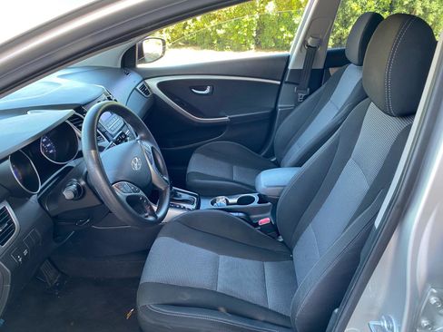 Used 2014 Hyundai Elantra GT FWD image 26