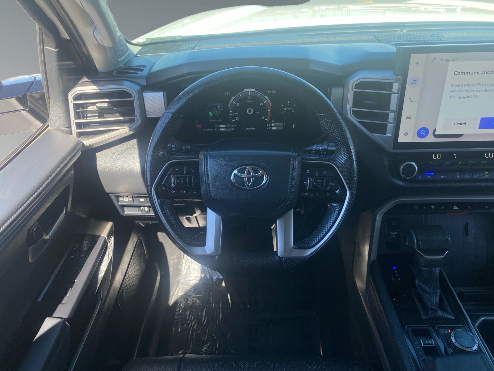 Used 2024 Toyota Tundra Limited AWD/4WD image 12