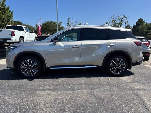Certified 2026 INFINITI QX60 Luxe w/ Cargo Package FWD image 6