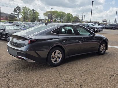 New 2026 Hyundai Sonata SE