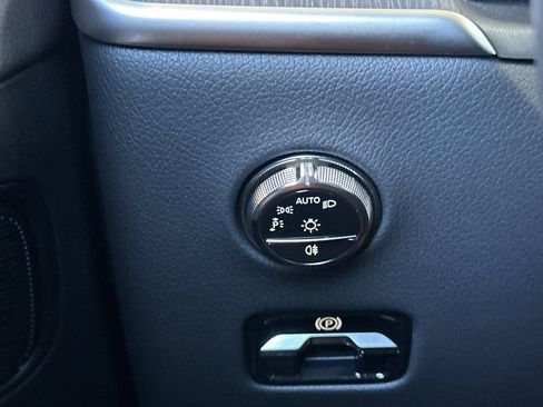 New 2026 Mercedes-Benz GLC 300 image 28