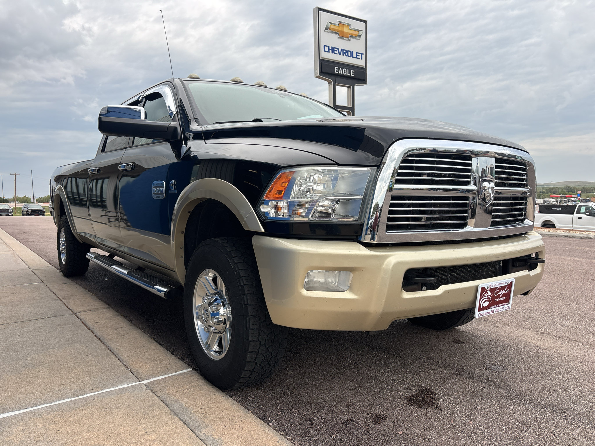 Used 2012 RAM 2500 Longhorn w/ Cold Weather Group AWD/4WD image 4