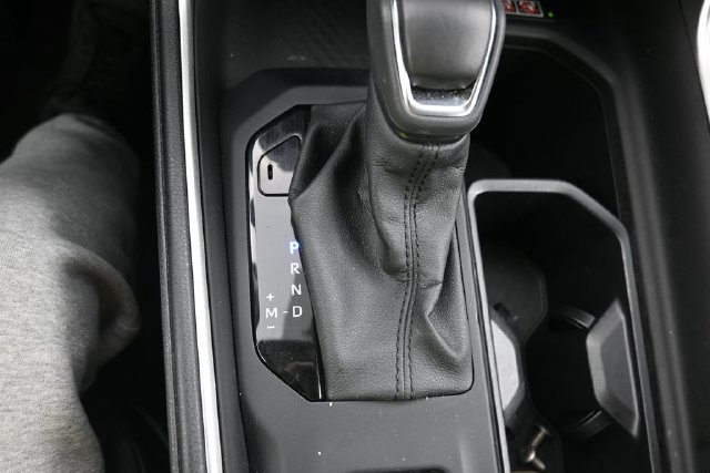 Used 2026 Toyota Grand Highlander AWD image 31