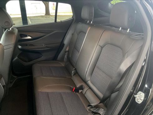 Used 2025 Buick Envista Preferred image 21