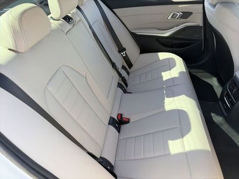 Used 2026 BMW 330i Sedan w/ M Sport Package image 13