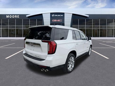 Used 2022 GMC Yukon Denali AWD/4WD image 3