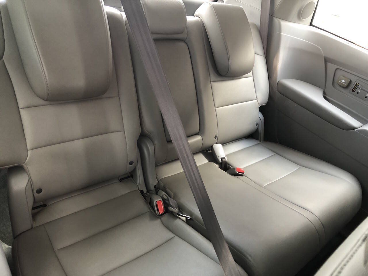 Used 2013 Honda Odyssey Touring image 12