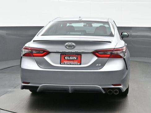 Used 2024 Toyota Camry SE FWD image 5