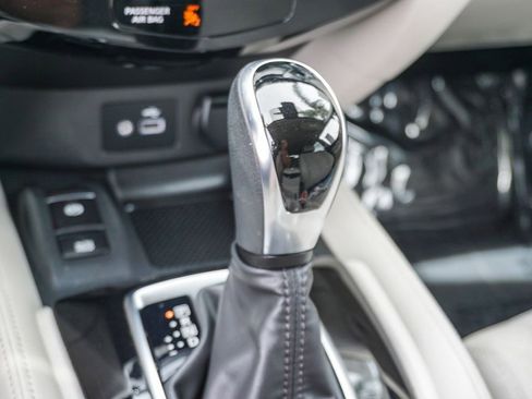 Used 2020 Nissan Rogue Sport SL FWD image 22
