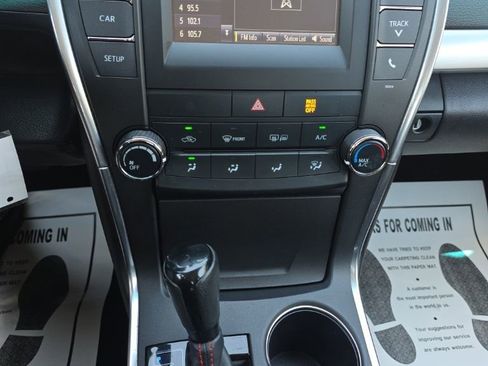 Certified 2017 Toyota Camry SE FWD image 21