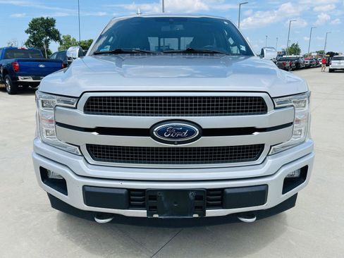 Used 2019 Ford F150 Platinum w/ Equipment Group 701A Luxury AWD/4WD image 40