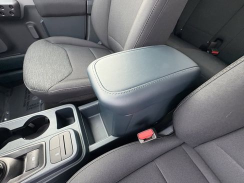 New 2025 Ford Maverick XL w/ Equipment Group 101A image 42