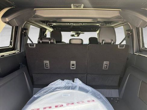 New 2026 Ford Bronco Outer Banks w/ Sasquatch Package AWD/4WD image 21