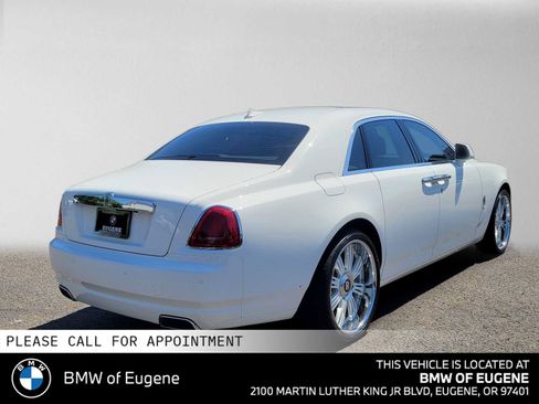 Used 2012 Rolls-Royce Ghost RWD image 3