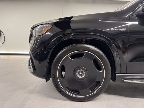 Used 2026 Mercedes-Benz GLS 63 AMG 4MATIC image 7