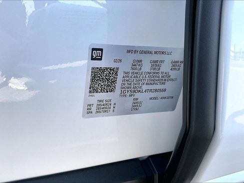 New 2026 Cadillac Escalade Platinum Luxury w/ LPO, Floor Liner Package image 13