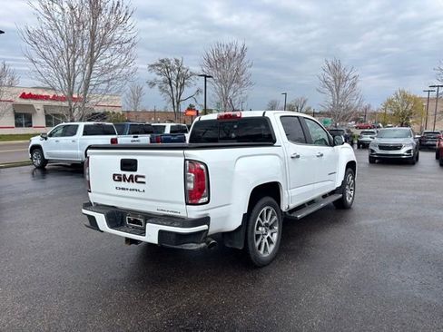 Used 2022 GMC Canyon Denali AWD/4WD image 6