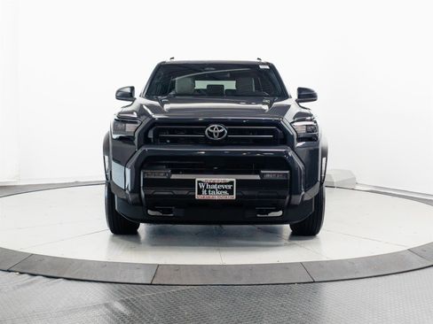 Certified 2025 Toyota 4Runner SR5 AWD/4WD image 2