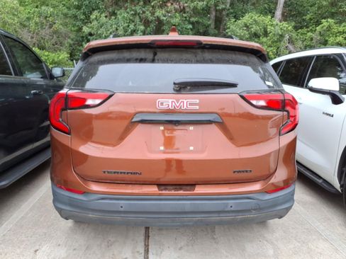 Used 2019 GMC Terrain SLE w/ Driver Convenience Package AWD/4WD image 7