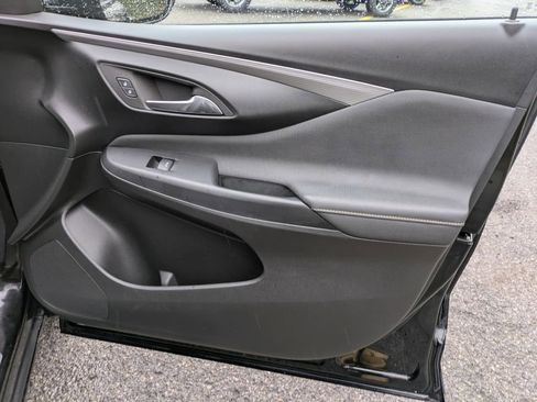 Certified 2024 Buick Envista Avenir FWD image 26
