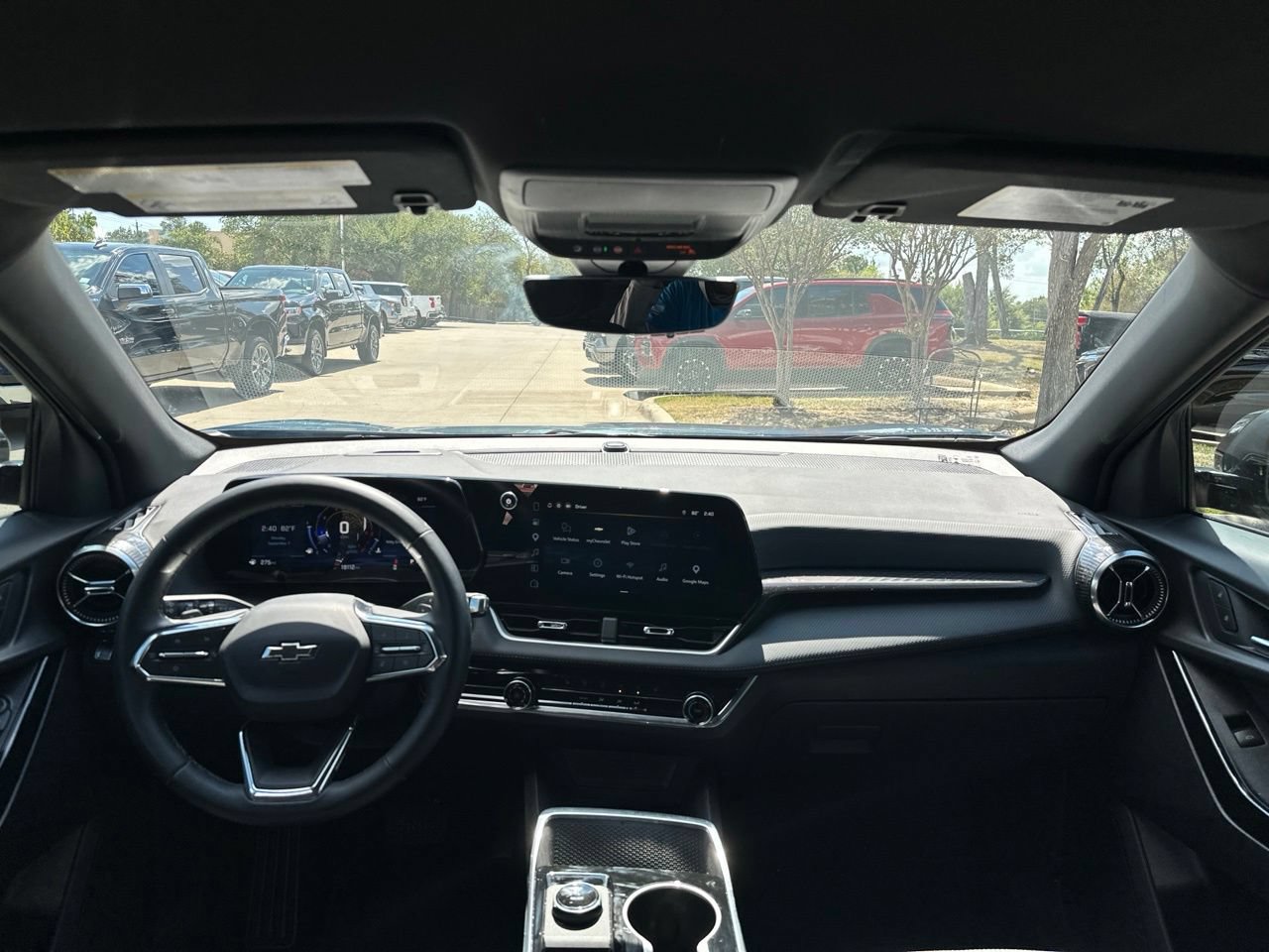Used 2026 Chevrolet Equinox LT w/ Midnight Edition FWD image 12