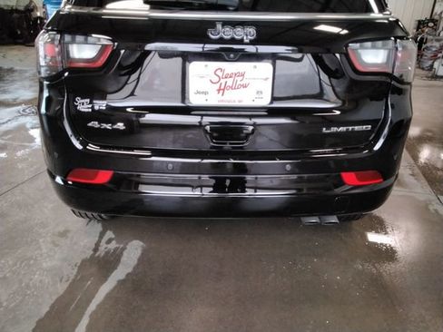 Used 2022 Jeep Compass Limited w/ Elite Group image 16