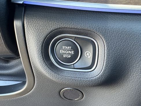 New 2025 Mercedes-Benz GLS 450 4MATIC image 25