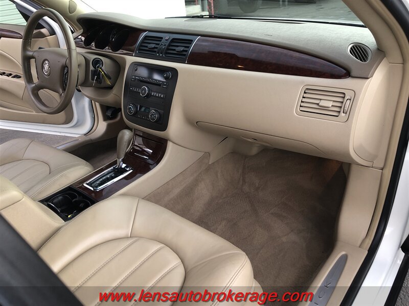 Used 2006 Buick Lucerne CXL w/ Driver Confidence Package FWD image 22